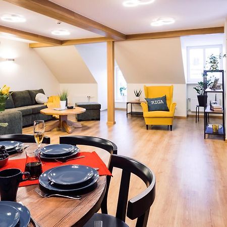 Rothko Apartment/8 Guests/4Bedrooms/Riga Old Town Buitenkant foto